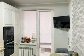 2-к. квартира, ул. В. Стригунова, д. 8