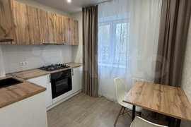 2-к. квартира, ул. Никитина, д. 93