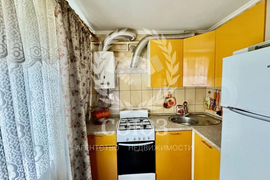 2-к. квартира, 42 м², 1/5 эт.