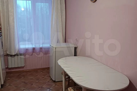 4-к. квартира, ул. Первых Коммунаров, д. 14