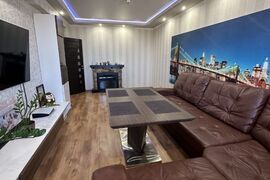 Продается 3комн квартира,  ул. Комфортная, 3 