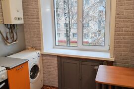 Продается 2-комн. квартира, 41 м²

