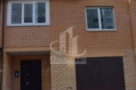 Продается дом, Сиреневый бульвар