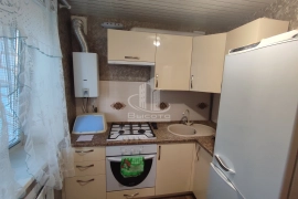 2-х комн кв-ра, 42 кв.м, 4/4 этаж