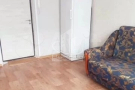 Комната 13 м² в 5-к., 3/5 эт.