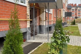 2-к. квартира, ул. Изумрудная, д. 8