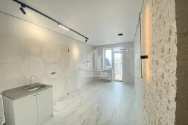 2-к. квартира, ул. Белинского, д. 2А