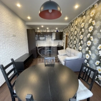 Продаётся 1-ка 65 Лет Победы 41