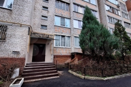 3-к. квартира, пер. Пушкина, д. 2