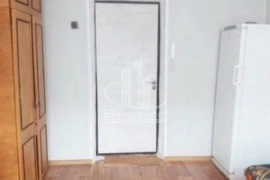 Продается комната, ул. Хрустальная, д. 68
