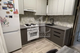 Продается 3комн. квартира, ул. Социалистическая, д. 4

