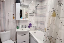 2-к. квартира, ул. Г.Амелина, д. 45