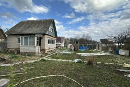 Дом 36 м² на участке 4,3 сот.